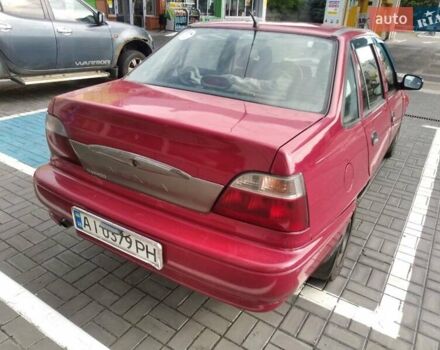Красный Дэу Нексия, объемом двигателя 1.5 л и пробегом 400 тыс. км за 1304 $, фото 1 на Automoto.ua
