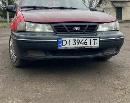 Красный Дэу Нексия, объемом двигателя 1.5 л и пробегом 375 тыс. км за 1450 $, фото 1 на Automoto.ua