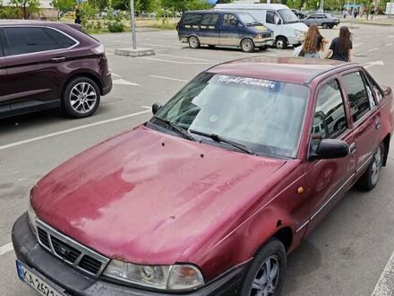 Деу Нексія 2007 у Києві на Automoto.ua Червоний Деу Нексія, об'ємом двигуна 1.5 л та пробігом 300 тис. км за 1550 $, фото 1 на Automoto.ua
