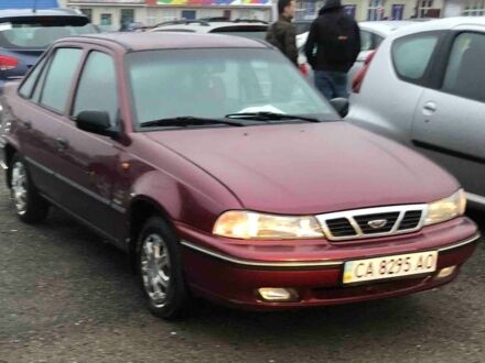Красный Дэу Нексия, объемом двигателя 0 л и пробегом 53 тыс. км за 2400 $, фото 1 на Automoto.ua