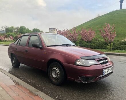 Червоний Деу Нексія, об'ємом двигуна 1.5 л та пробігом 185 тис. км за 2000 $, фото 1 на Automoto.ua