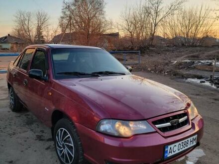 Деу Нексія 2008 у Славянске на Automoto.ua Червоний Деу Нексія, об'ємом двигуна 1.5 л та пробігом 290 тис. км за 2100 $, фото 1 на Automoto.ua