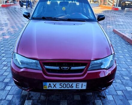 Червоний Деу Нексія, об'ємом двигуна 1.5 л та пробігом 200 тис. км за 2400 $, фото 1 на Automoto.ua