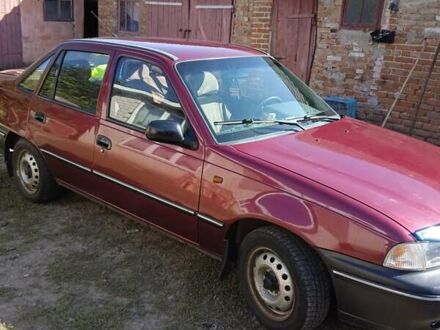 Деу Нексія 2008 у Володимир-Волинський на Automoto.ua Червоний Деу Нексія, об'ємом двигуна 1.5 л та пробігом 207 тис. км за 1350 $, фото 1 на Automoto.ua