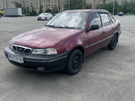 Деу Нексія 2008 у Києві на Automoto.ua Червоний Деу Нексія, об'ємом двигуна 1.5 л та пробігом 179 тис. км за 1500 $, фото 1 на Automoto.ua