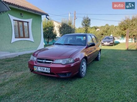 Деу Нексія 2008 у Чернівцях на Automoto.ua Червоний Деу Нексія, об'ємом двигуна 1.5 л та пробігом 145 тис. км за 2200 $, фото 1 на Automoto.ua