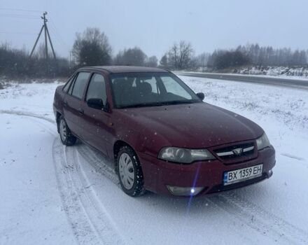 Красный Дэу Нексия, объемом двигателя 1.5 л и пробегом 213 тыс. км за 1800 $, фото 1 на Automoto.ua