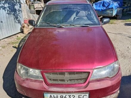 Деу Нексія 2008 у Вышгороде на Automoto.ua Червоний Деу Нексія, об'ємом двигуна 1.6 л та пробігом 318 тис. км за 1199 $, фото 1 на Automoto.ua