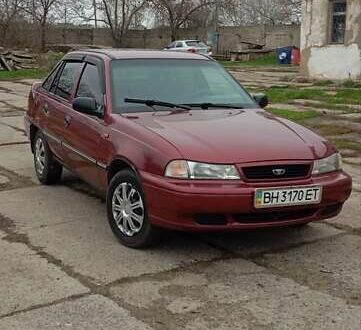 Красный Дэу Нексия, объемом двигателя 1.5 л и пробегом 187 тыс. км за 2200 $, фото 1 на Automoto.ua