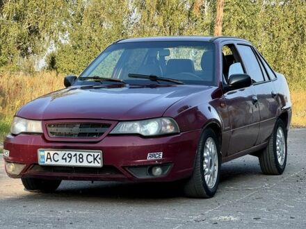 Дэу Нексия 2008 в Рожище на Automoto.ua Красный Дэу Нексия, объемом двигателя 1.5 л и пробегом 280 тыс. км за 945 $, фото 1 на Automoto.ua