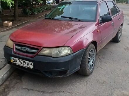Дэу Нексия 2008 в Кривом Роге на Automoto.ua Красный Дэу Нексия, объемом двигателя 0 л и пробегом 250 тыс. км за 1600 $, фото 1 на Automoto.ua