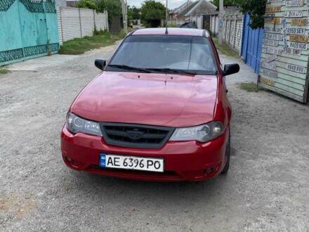 Дэу Нексия 2010 в Днепре (Днепропетровске) на Automoto.ua Красный Дэу Нексия, объемом двигателя 1.5 л и пробегом 153 тыс. км за 2100 $, фото 1 на Automoto.ua
