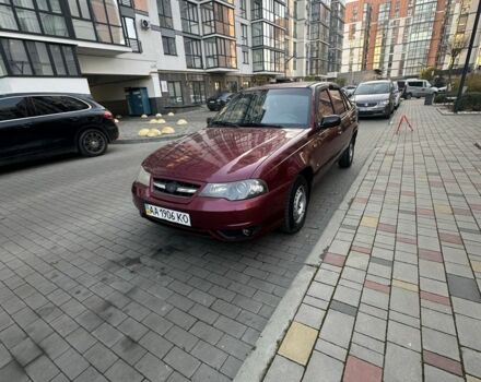 Красный Дэу Нексия, объемом двигателя 1.6 л и пробегом 193 тыс. км за 1500 $, фото 1 на Automoto.ua
