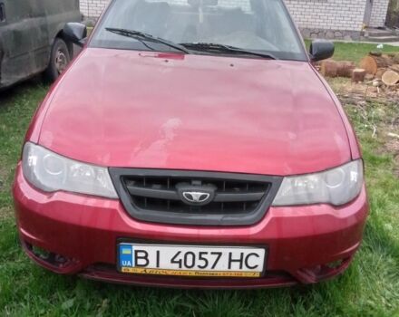 Красный Дэу Нексия, объемом двигателя 1.5 л и пробегом 170 тыс. км за 2200 $, фото 1 на Automoto.ua