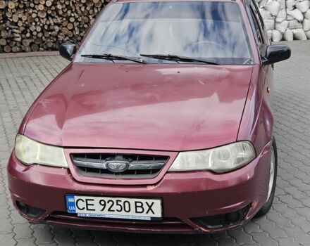 Красный Дэу Нексия, объемом двигателя 1.5 л и пробегом 325 тыс. км за 1089 $, фото 1 на Automoto.ua