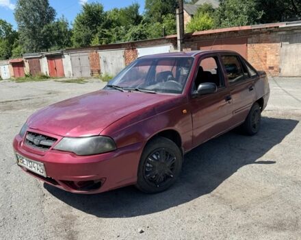 Красный Дэу Нексия, объемом двигателя 1.5 л и пробегом 400 тыс. км за 799 $, фото 1 на Automoto.ua