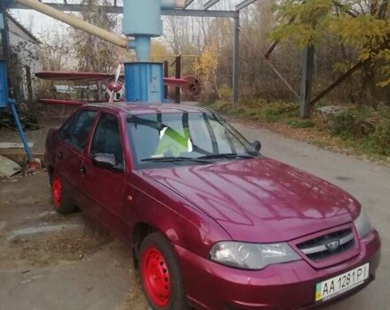 Красный Дэу Нексия, объемом двигателя 1.5 л и пробегом 160 тыс. км за 4000 $, фото 1 на Automoto.ua