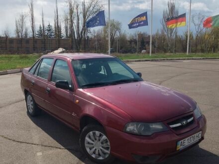 Деу Нексія 2012 у Кривому Розі на Automoto.ua Червоний Деу Нексія, об'ємом двигуна 1.6 л та пробігом 165 тис. км за 1650 $, фото 1 на Automoto.ua