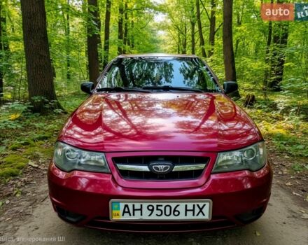 Червоний Деу Нексія, об'ємом двигуна 1.6 л та пробігом 88 тис. км за 2800 $, фото 1 на Automoto.ua