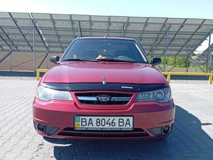 Дэу Нексия 2012 в Голованевске на Automoto.ua Красный Дэу Нексия, объемом двигателя 1.5 л и пробегом 60 тыс. км за 3000 $, фото 1 на Automoto.ua