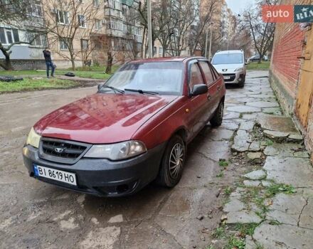 Красный Дэу Нексия, объемом двигателя 1.5 л и пробегом 130 тыс. км за 1750 $, фото 1 на Automoto.ua