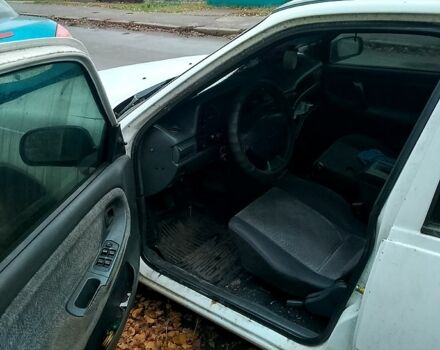 Дэу Нексия, объемом двигателя 1.5 л и пробегом 210 тыс. км за 1300 $, фото 3 на Automoto.ua