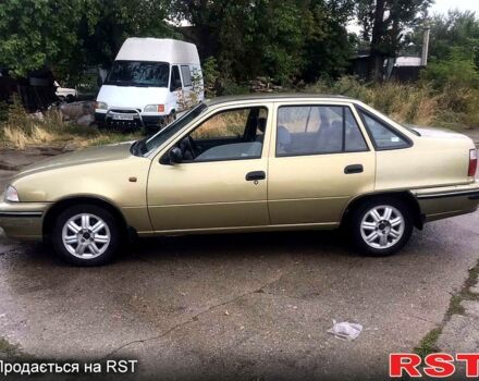 Дэу Нексия, объемом двигателя 1.5 л и пробегом 187 тыс. км за 1900 $, фото 1 на Automoto.ua