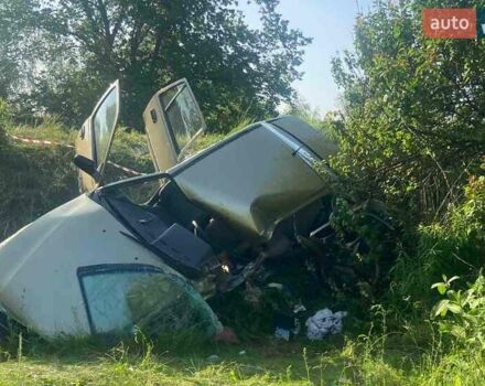 Деу Нексія, об'ємом двигуна 0 л та пробігом 60 тис. км за 725 $, фото 1 на Automoto.ua