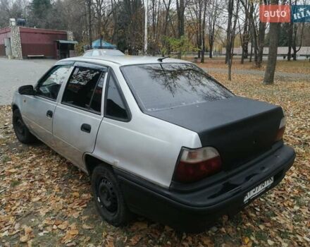 Дэу Нексия, объемом двигателя 1.5 л и пробегом 500 тыс. км за 1100 $, фото 5 на Automoto.ua