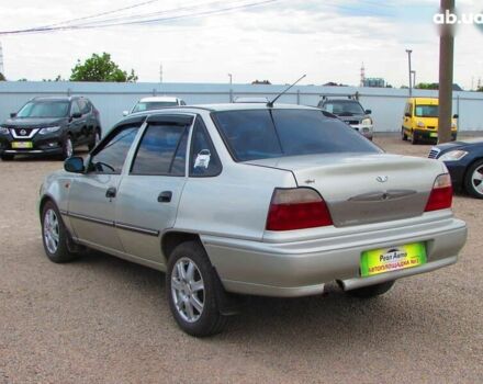 Дэу Нексия, объемом двигателя 0 л и пробегом 349 тыс. км за 1998 $, фото 2 на Automoto.ua