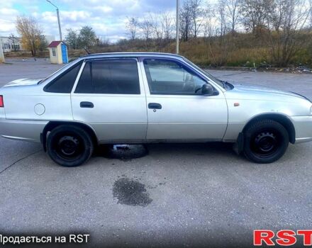 Дэу Нексия, объемом двигателя 1.5 л и пробегом 170 тыс. км за 2250 $, фото 4 на Automoto.ua