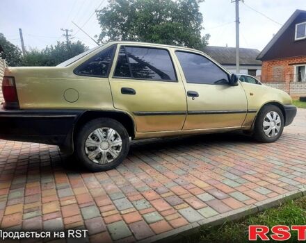 Дэу Нексия, объемом двигателя 1.6 л и пробегом 0 тыс. км за 1400 $, фото 3 на Automoto.ua