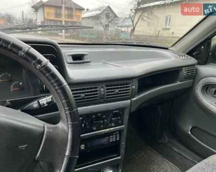 Дэу Нексия, объемом двигателя 1.5 л и пробегом 270 тыс. км за 1800 $, фото 4 на Automoto.ua