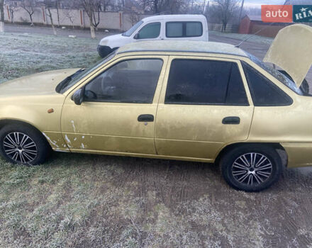 Дэу Нексия, объемом двигателя 1.5 л и пробегом 260 тыс. км за 800 $, фото 2 на Automoto.ua