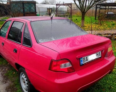 Дэу Нексия, объемом двигателя 1.6 л и пробегом 200 тыс. км за 1700 $, фото 1 на Automoto.ua