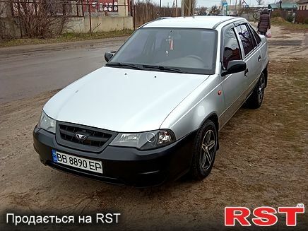 Дэу Нексия, объемом двигателя 1.5 л и пробегом 150 тыс. км за 4200 $, фото 7 на Automoto.ua