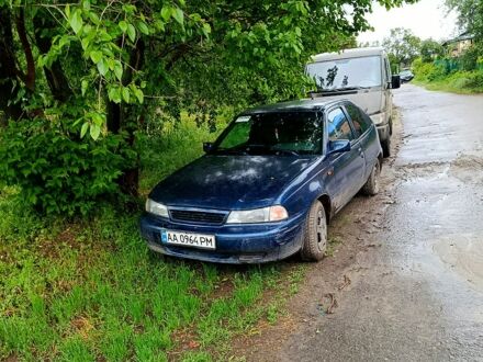 Дэу Нексия 1995 в Изюме на Automoto.ua Дэу Нексия, объемом двигателя 1.5 л и пробегом 0 тыс. км за 1000 $, фото 1 на Automoto.ua