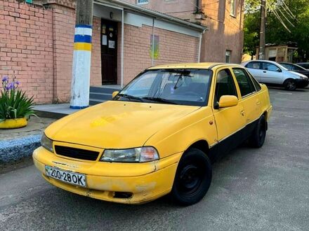 Дэу Нексия, объемом двигателя 1.5 л и пробегом 300 тыс. км за 800 $, фото 1 на Automoto.ua