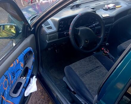 Дэу Нексия, объемом двигателя 1.5 л и пробегом 0 тыс. км за 1100 $, фото 1 на Automoto.ua