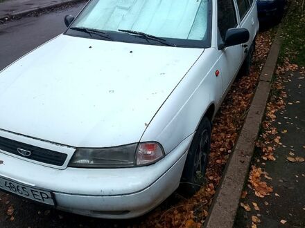 Дэу Нексия, объемом двигателя 1.5 л и пробегом 210 тыс. км за 1300 $, фото 1 на Automoto.ua