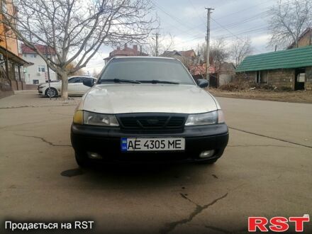Деу Нексія 2007 у Новомосковске на Automoto.ua Деу Нексія, об'ємом двигуна 15 л та пробігом 192 тис. км за 1500 $, фото 1 на Automoto.ua