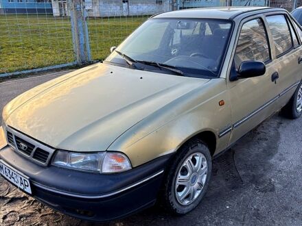 Дэу Нексия, объемом двигателя 1.5 л и пробегом 258 тыс. км за 600 $, фото 1 на Automoto.ua