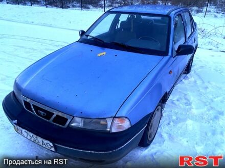 Дэу Нексия, объемом двигателя 1.5 л и пробегом 200 тыс. км за 900 $, фото 1 на Automoto.ua