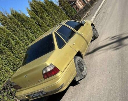 Жовтий Деу Нексія, об'ємом двигуна 1.5 л та пробігом 330 тис. км за 604 $, фото 12 на Automoto.ua