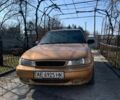 Желтый Дэу Нексия, объемом двигателя 2 л и пробегом 323 тыс. км за 1500 $, фото 1 на Automoto.ua