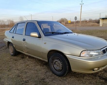 Дэу Нексия 2006 в Новых Санжарах на Automoto.ua Желтый Дэу Нексия, объемом двигателя 1.5 л и пробегом 260 тыс. км за 680 $, фото 9 на Automoto.ua