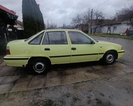 Жовтий Деу Нексія, об'ємом двигуна 1.5 л та пробігом 215 тис. км за 799 $, фото 6 на Automoto.ua