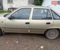 Жовтий Деу Нексія, об'ємом двигуна 1.5 л та пробігом 76 тис. км за 1900 $, фото 5 на Automoto.ua
