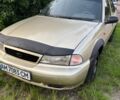 Желтый Дэу Нексия, объемом двигателя 1.5 л и пробегом 300 тыс. км за 1050 $, фото 12 на Automoto.ua