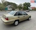 Жовтий Деу Нексія, об'ємом двигуна 1.6 л та пробігом 286 тис. км за 1850 $, фото 14 на Automoto.ua